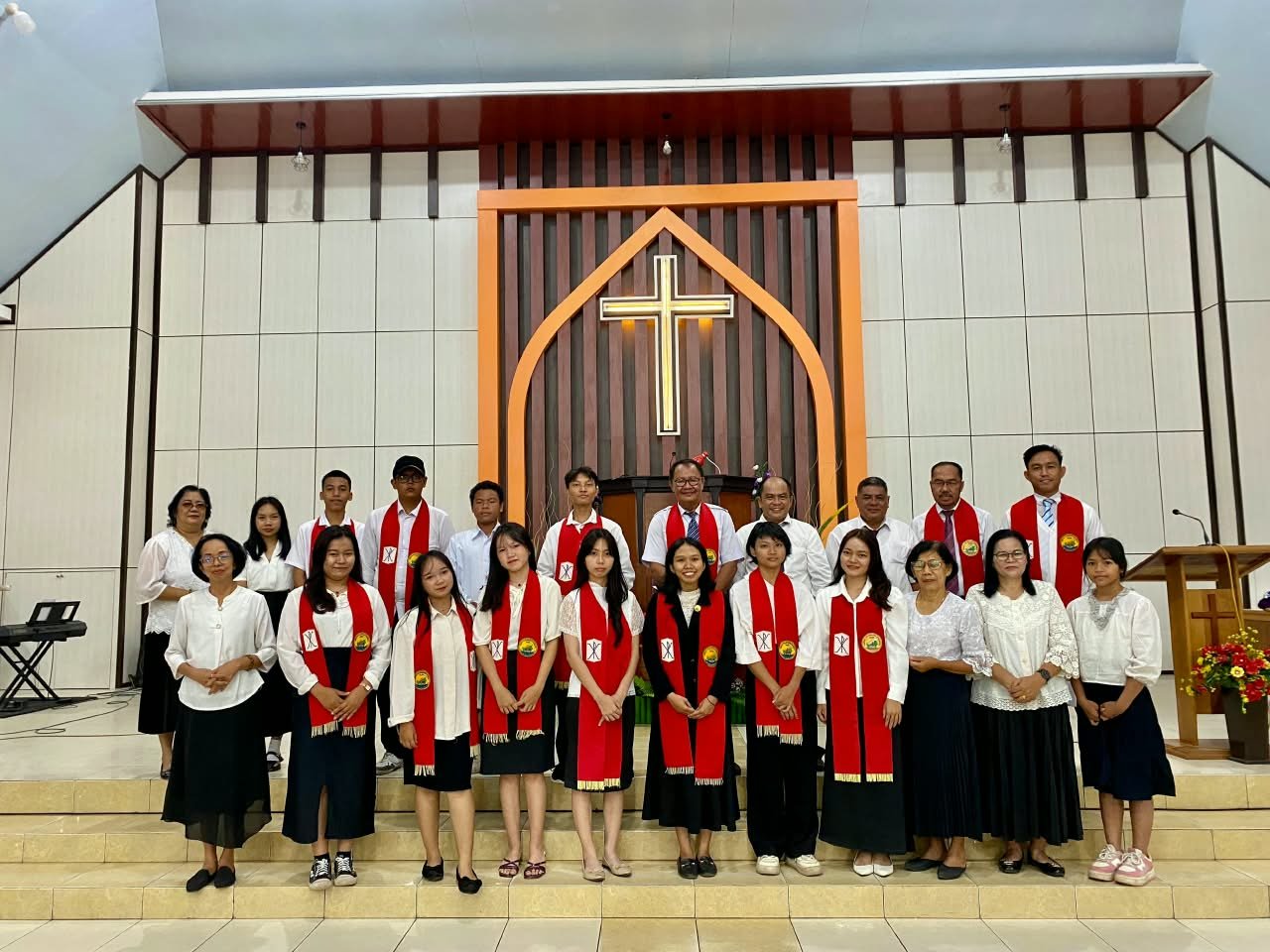 Semangat dan Sukacita dalam Perayaan Hari Remaja GKE